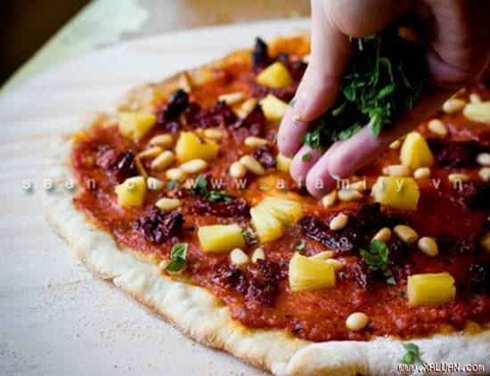 Cách làm bánh Pizza tại nhà giản đơn mà rất thơm ngon hấp dẫn ăn là ghiền