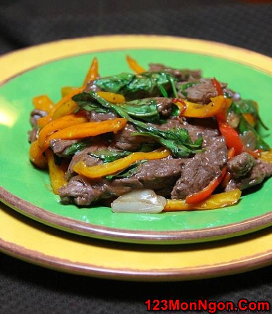 Cách làm món bò xào húng quế kiểu Thái cay thơm thật hấp dẫn đổi vị cho cả nhà