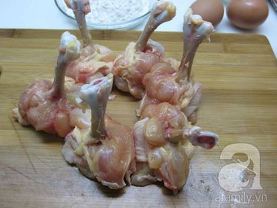 Cách làm món cánh gà chiên hình que kẹo lạ mắt thơm giòn quá ngon phần 4