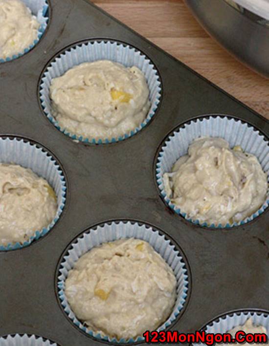 Cách làm bánh Muffin xoài thơm ngon giản đơn cho bữa sáng phần 6