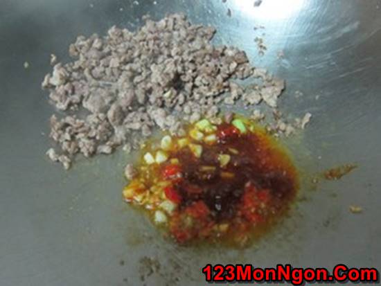 Cách làm món củ cải xào thịt băm giản đơn đậm đà ngon cơm phần 7