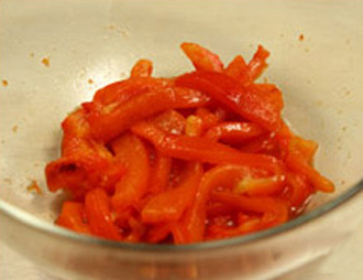 Cách làm món salad cần tây ớt chuông giản đơn thơm ngon giúp giảm cân hiệu quả phần 6