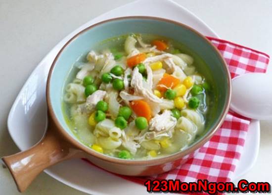 Cách làm món súp nui gà xé thơm ngon bổ dưỡng thật giản đơn cho bé yêu