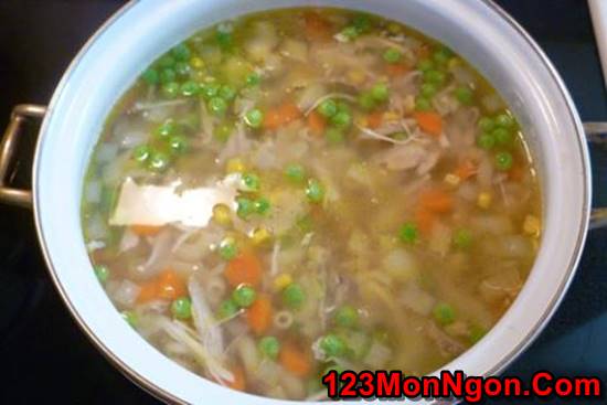 Cách nấu món súp nui gà xé thơm ngon bổ dưỡng thật giản đơn cho bé yêu phần 7