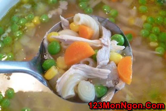 Cách nấu món súp nui gà xé thơm ngon bổ dưỡng thật giản đơn cho bé yêu phần 8
