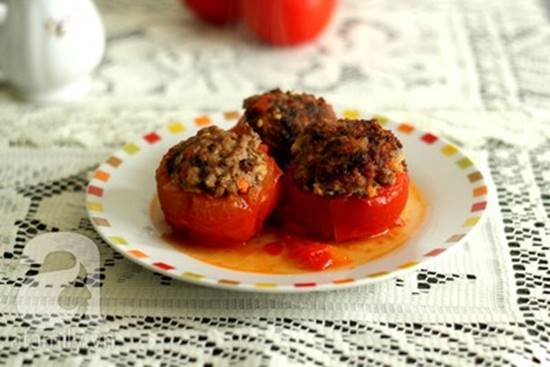 Cách làm cà chua nhồi thịt giản đơn mà thơm ngon cho bữa ăn ấm cúng
