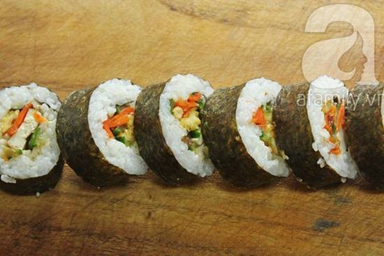 Cách làm món sushi chay thơm ngon lạ miệng đãi cả nhà thưởng thức phần 10