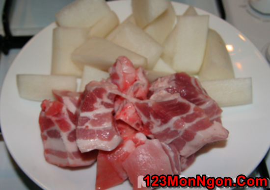Cách làm món thịt lợn kho củ cải đậm đà thơm ngon đưa cơm ngày mưa phần 2
