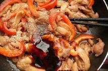 Cách làm gà xào ớt chuông sốt Teriyaki đặc biệt thơm ngon đậm vị ăn là ghiền