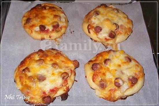 Cách làm bánh Mini Pizza xúc xích thơm ngon đẹp mắt chiêu đãi cả nhà ngày cuối tuần phần 7