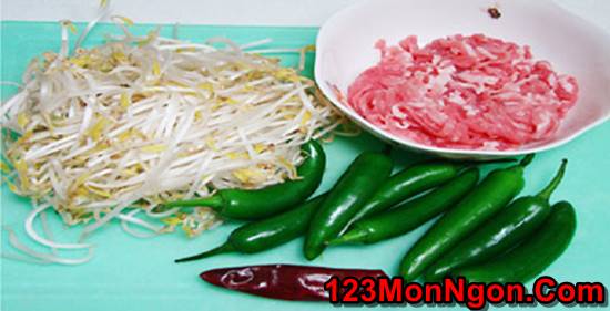 Cách làm thịt lợn trộn chua ngọt kiểu Hàn Quốc mới lạ thơm ngon thay đổi thực đơn hằng ngày phần 1