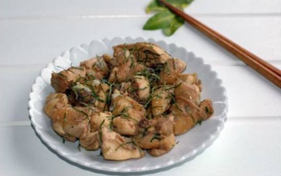 Cách làm món gà rang lá chanh thơm lừng dễ ăn rất ngon miệng đổi vị ngày cuối tuần phần 7
