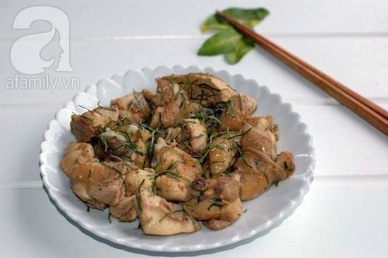 Cách làm món gà rang lá chanh thơm lừng dễ ăn rất ngon miệng đổi vị ngày cuối tuần phần 8