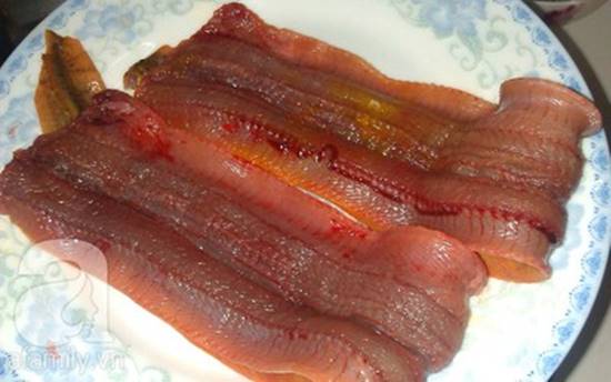 Cách làm lươn cuốn thịt mới lạ thơm ngon đổi vị ngày mưa phần 2