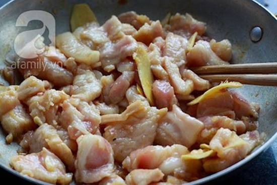 Cách nấu thịt kho dứa mềm thơm hấp dẫn đậm đà ngon cơm phần 11